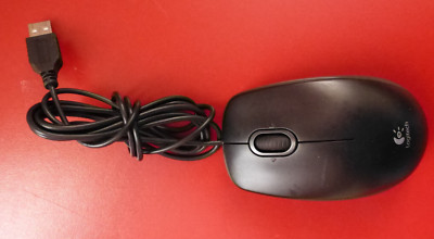 Logitech Maus B110, USB, optisch mit Kabel, gebraucht