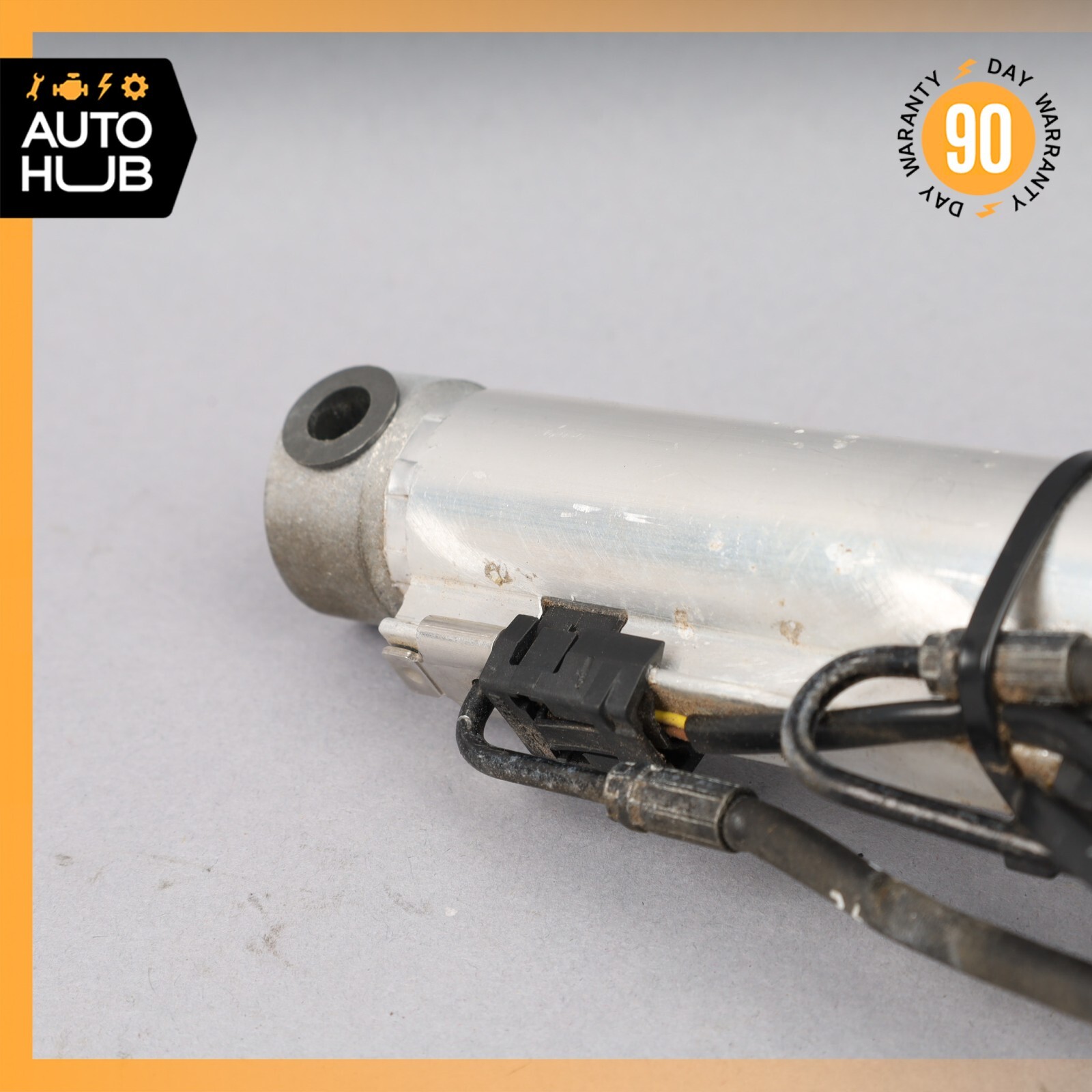 10-19 Maserati GranTurismo M145 Right Side Main Hydraulic Lift Cylinder OEM 25k