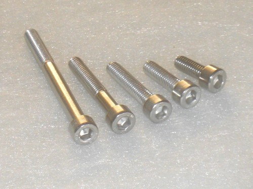 Suzuki GSF1200 Bandit Engine Covers 34pc Stainless Steel Allen Bolt Kit GSXR750 - Picture 4 of 7