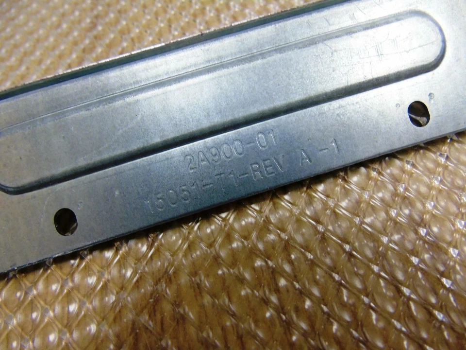 Compaq Presaio 5340 Desktop Case Ad-on Card Brackets Lock Rear Plate 2A900-01 - Image 3 of 3