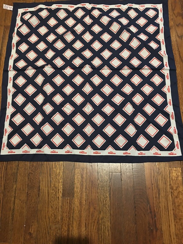 VINTAGE HAMPTON HALL LTD. NY NAVY GEOMETRIC PRINT WOMEN'S NECK SCARF 27"
