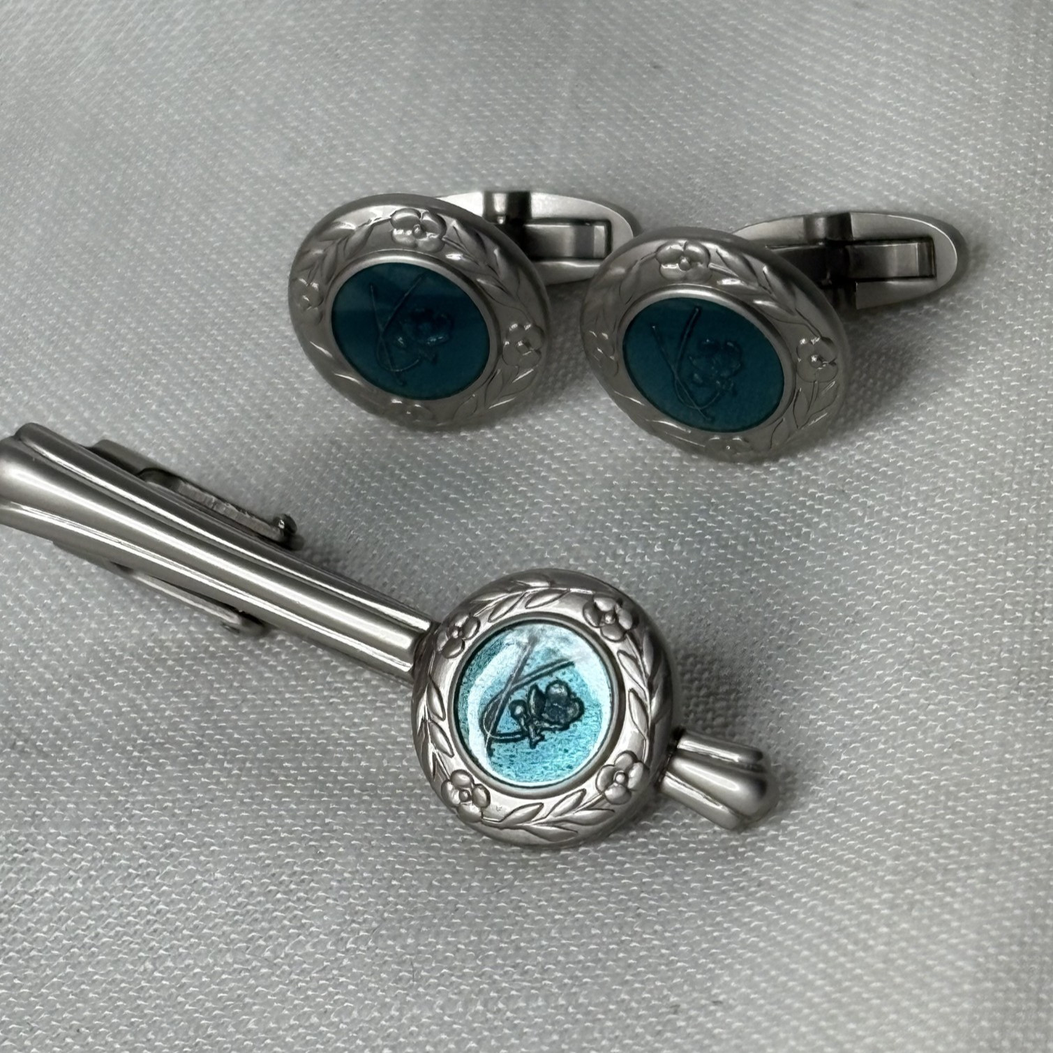 KENZO Paris Vintage Tie Clip & Cufflinks Set Floral Teal Enamel Silver Tone