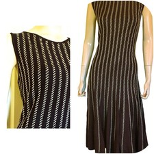 NWT NEW St John Caviar & Gold Fit & Flare Dress sz 14