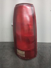 Passenger Right Tail Light Sportside Fits 90-98 Chevrolet 1500 Pickup 881157