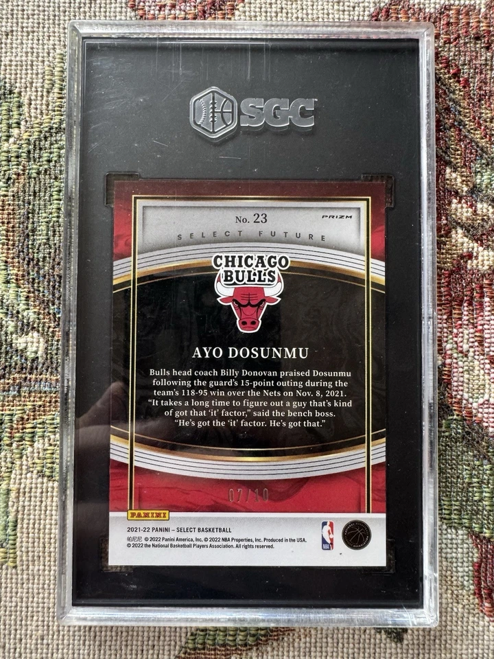 2021-22 Panini Select Ayo Dosunmu Future Gold Prizm /10 SGC 10 RC Pop 1 - Image 2 of 2