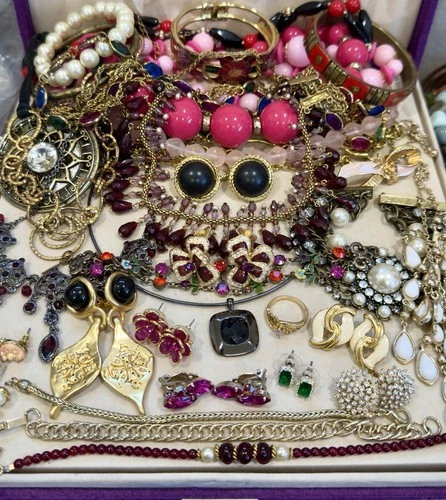Vintage Estate Costume Jewelry Lot! AVON, MONET  and more!