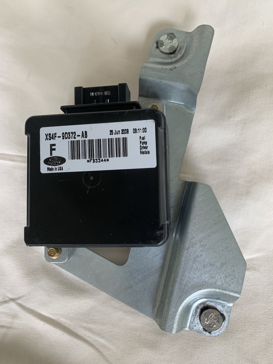 1999 Ford ESCORT ZX 2 Fuel Pump Driver Module XS 4 F 9 D 372