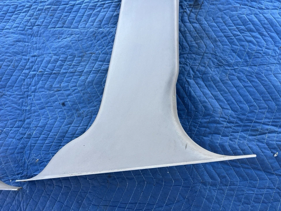 Volvo XC70 2008-2013 par de molduras de pilar B izquierdo y derecho interior bronceado OEM #4302E Foto 4 de 4