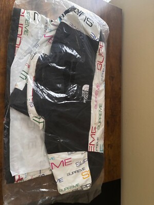 Supreme The North Face Steep TechApogee Jacket
