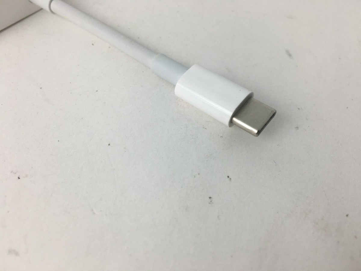 Apple USB C Digital AV Multiport Adapter for MacBook ipad pro