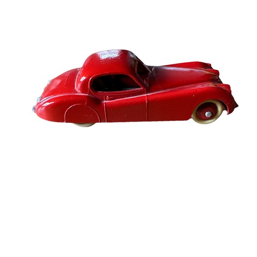 Dinky 157 Jaguar XK120 Coupe Red model made in England by Meccano Ltd - Picture 4 of 10