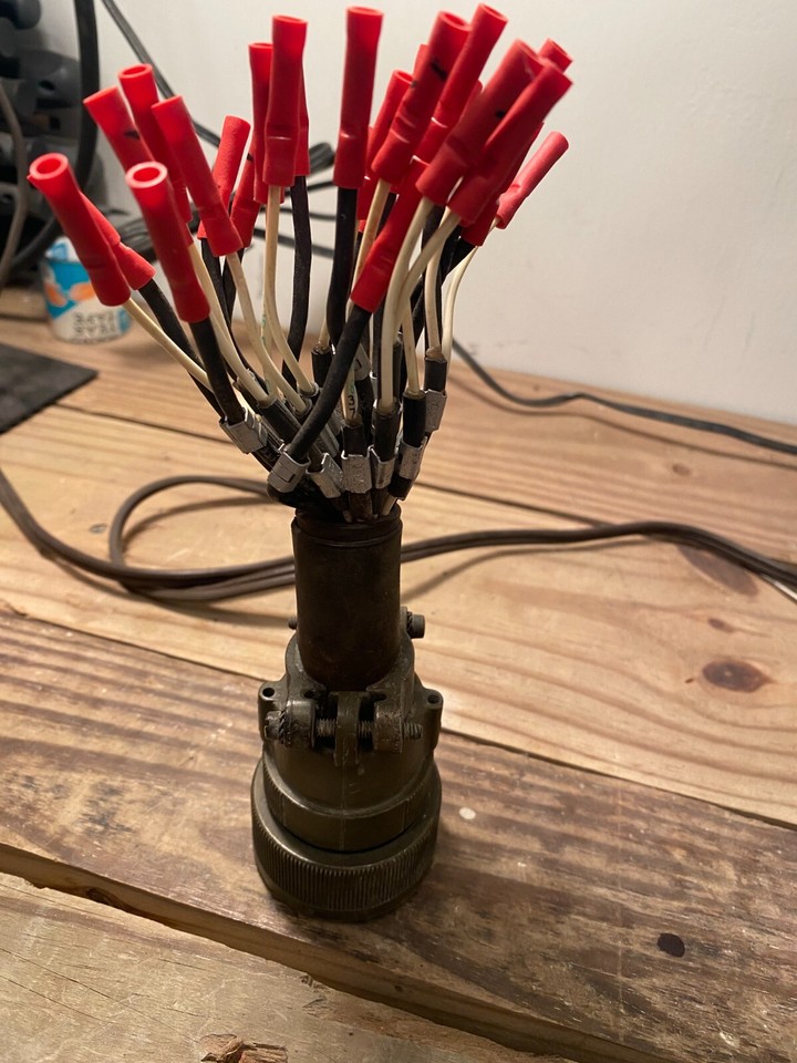 HMMWV HUMVEE TRANSMISSION CONTROLLER CANNON PLUG With Partial Harness