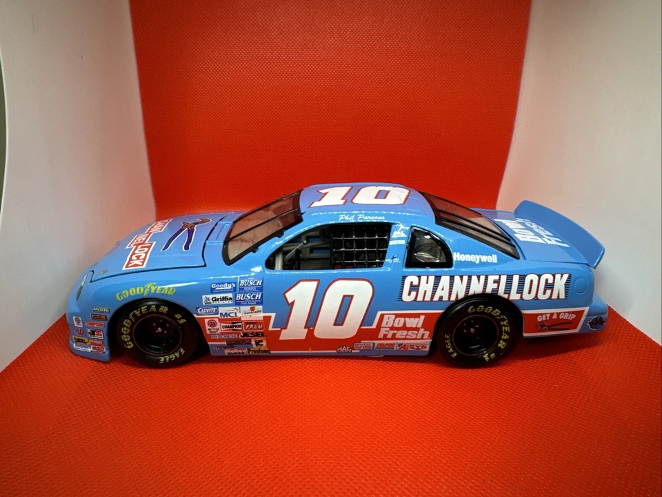 NASCAR Phil Parsons Channel Lock Tools Diecast Action NEVER OPENED**** - Image 3 of 4