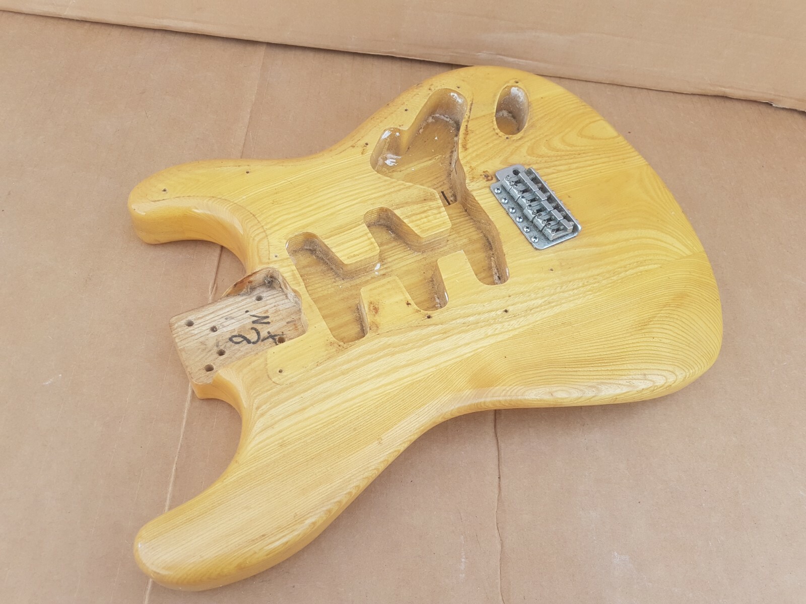 1976 IBANEZ MODEL 2375 ASH STR T BODY - made in JAPAN