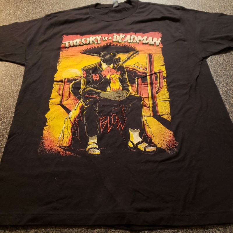 Theory Of A Deadman Blows Tour 2015 T Shirt XL Gas Mask Charro Chihuahua Bush