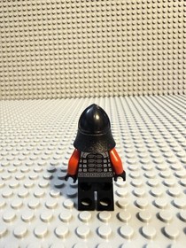 LEGO Castle Dragon Knight Scale Mail with Dragon Shield Minifigure Cas529 70404