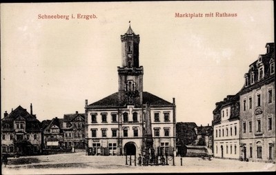 Ak Schneeberg im Erzgebirge, Marktplatz, Rathaus - 10697201