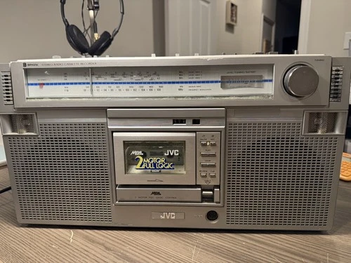 Vintage JVC Boombox RC-M60W  Cassette 🌈 RARE 🌈 - For Parts only