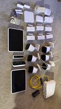 Vivint Home Security System Bundle (Combination Of GEN1 & GEN2). Pre-Owned.