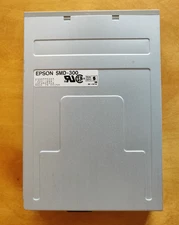 Epson SMD-300 / SMD-340 3.5" 1.44 MB Floppy Disk Drive Beige Bezel