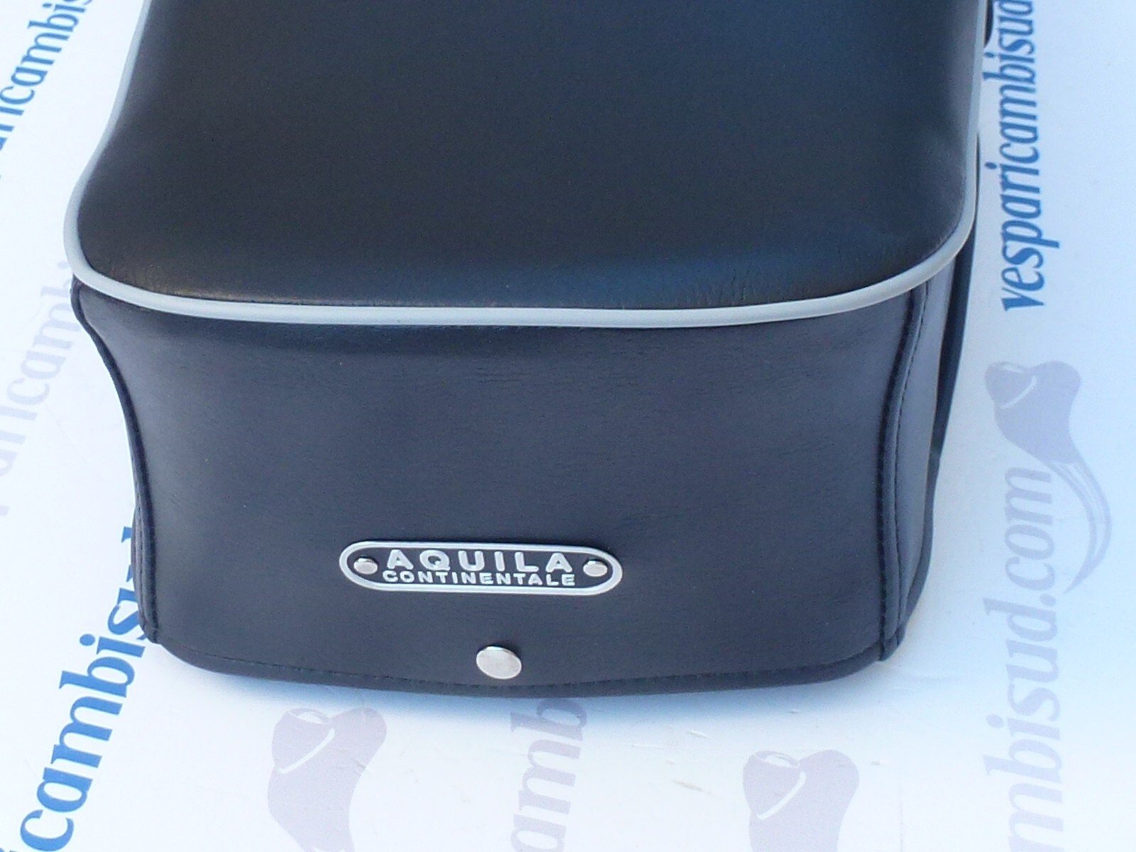 Genuine Leather Saddle Seat For Vespa 125/150, Sprint, Fast, TS, Super & Classic Models