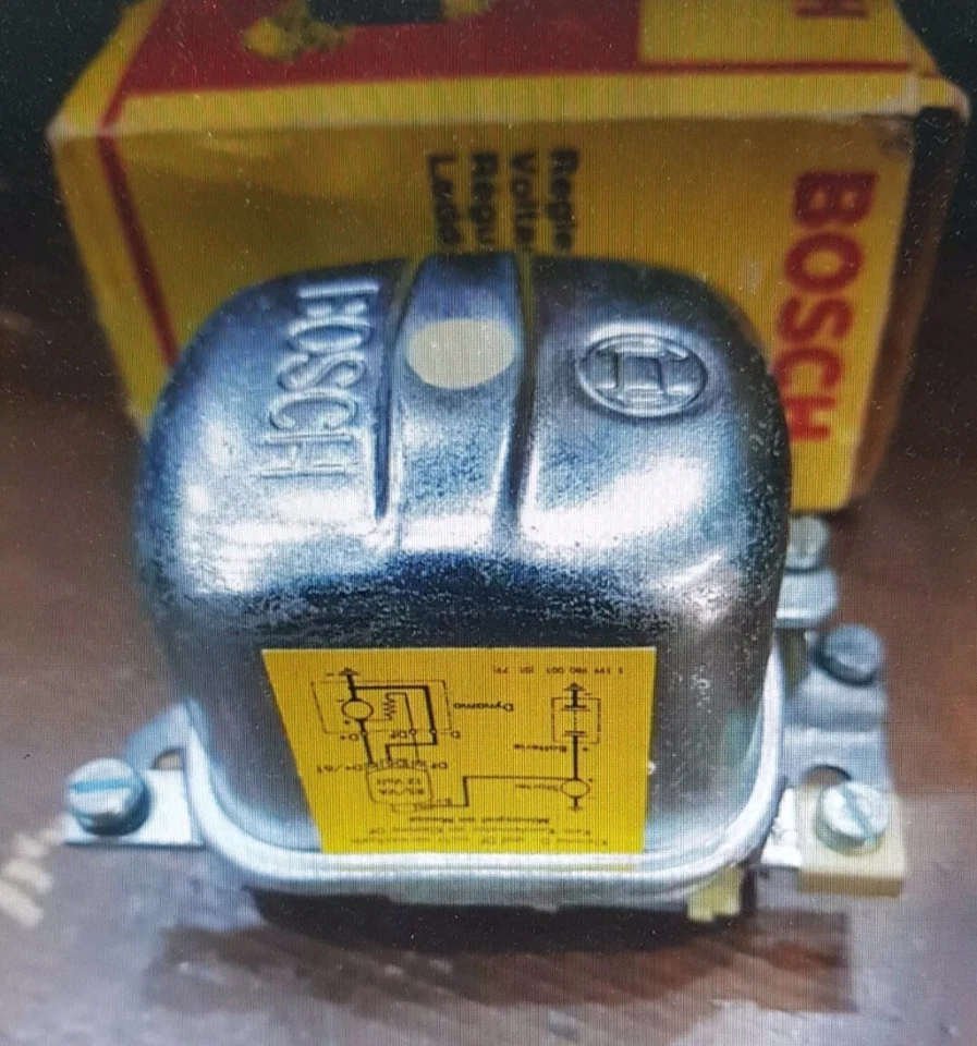 Bosch regulator PORSCHE 912 & VW PORSCHE 914 PORSCHE 356 SC 0190350049 14V 25 am - Изображение 3 из 4