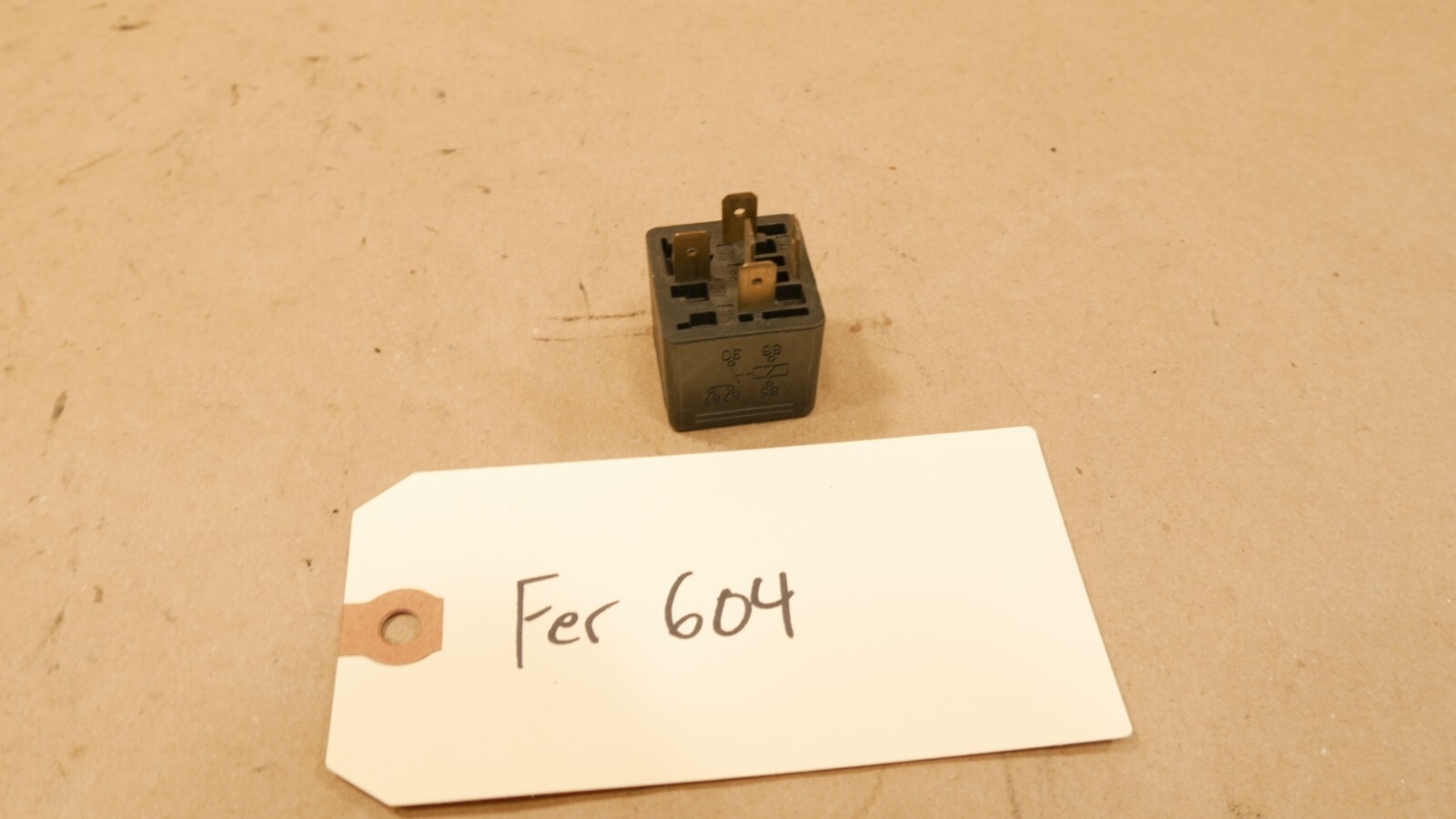 Ferrari F355 Relay P/N 0332019103