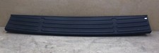 2003 - 2006 Ford Expedition Rear Bumper Step Pad Trim Oem 2003 - 2006 Ford Expedition Rear Bumper Step Pad Trim Oem