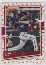 2020 Panini Donruss Photo Variation On Fire 51/75 Juan Soto (Navy Jersey) 09if