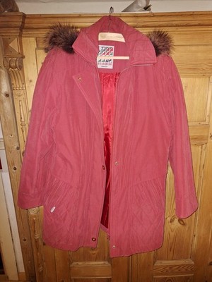 Tolle Rote Sympatex Jacke Damen 40  Mit Kapuze Fellbesatz Halblang Mkrofaser