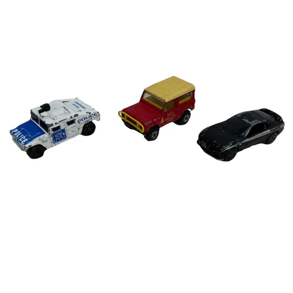 LOT OF 3 Matchbox 1:64 Cars - Hummer - Land Rover - Mazda Rx-7 - Image 2 of 4