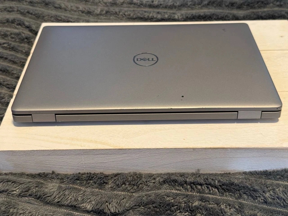 Dell Latitude 5410 · i7-10610U · 16GB · 256GB, Foto 4 von 5