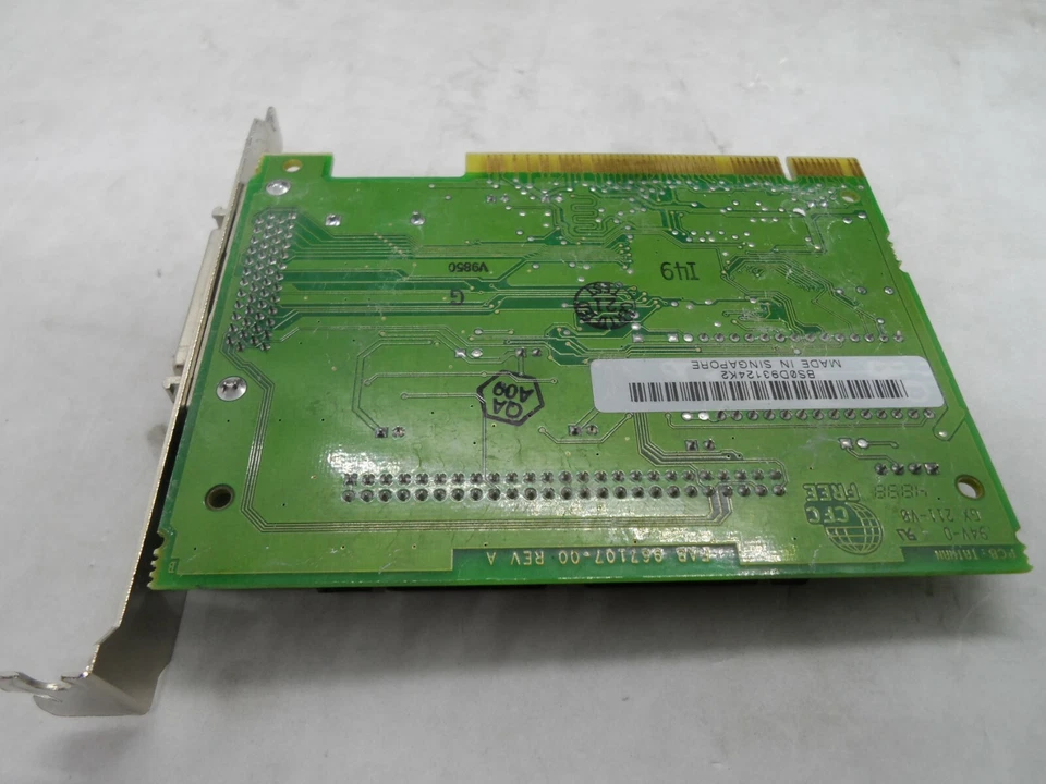 Adaptec Controller Card aha-2940au PCI SCSI Adapter Card 984300-01 967106 00 - Image 3 of 4