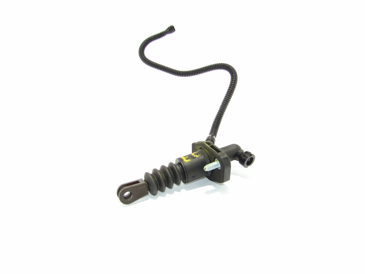 Suzuki Grand Vitara JT 23810-64j00 Kupplungsgeberzylinder CLUTCH