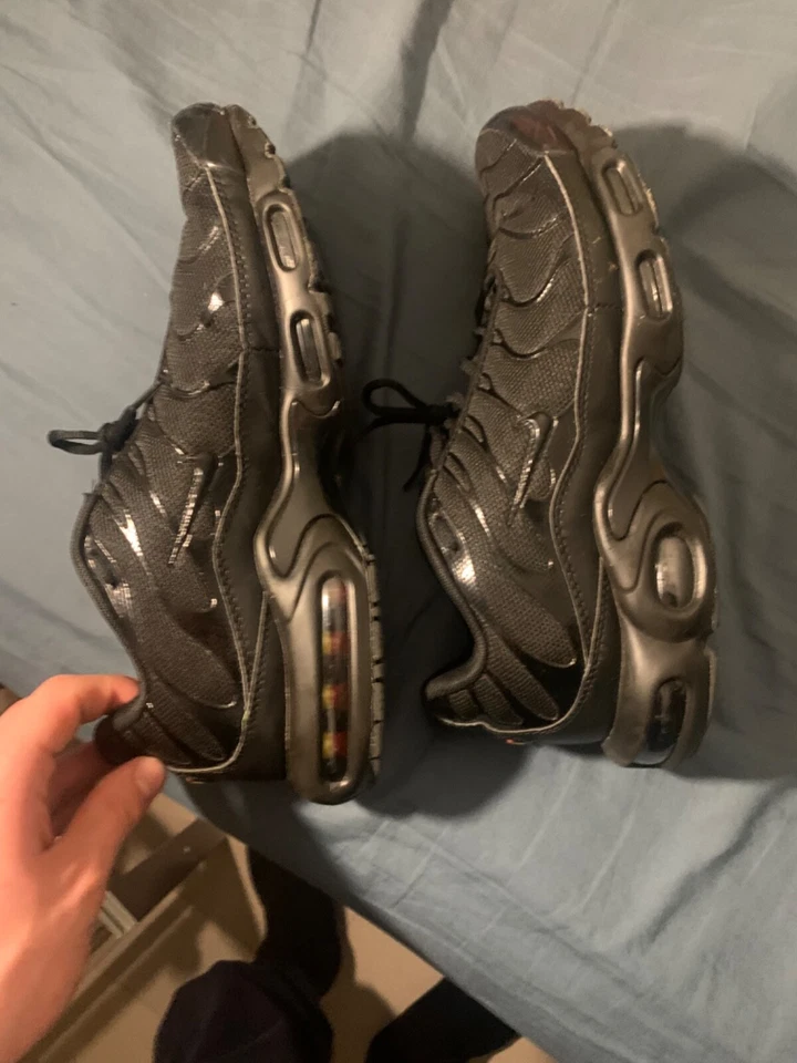 Size 11 - Nike Air Max Plus Tn “kaomoji”, photo 2 of 5