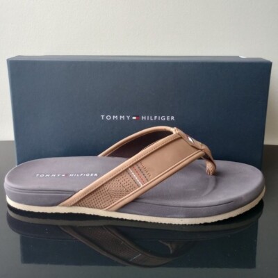 Tommy Hilfiger Men display picture 2