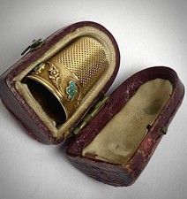An Antique Thimble 18k Gold Turquoise Victorian Original Case