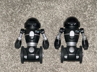 WowWee MIP Robot Model Black and Silver Set of 2 Used