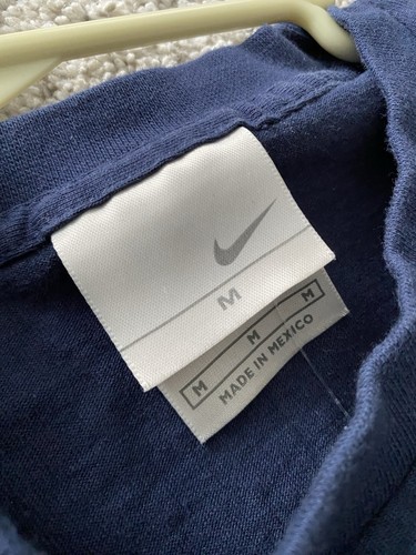 Vtg Nike Mini Swoosh Navy Blue T Shirt White Swoosh 90s Y2K Made in Mexico by Nike, $20.7 - Photo 4