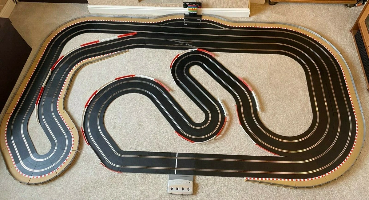 Scalextric Digital Advanced Layout / Pit Lane / Straight Lane Changer & 4  Cars