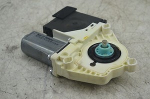 Motor Fensterheber Vorne Rechts 1K0959702P VW Passat 3C Original 16017