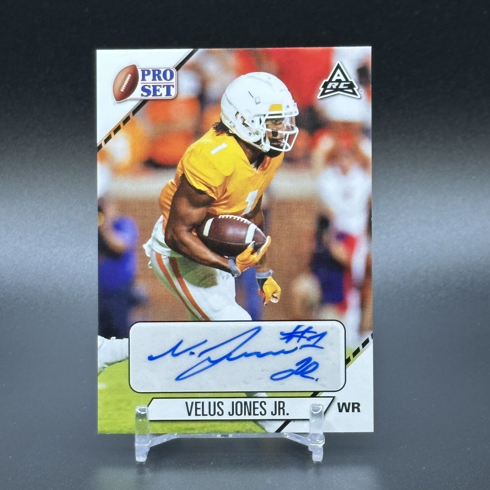 2021 Velus Jones Jr. Leaf Pro Set College Auto PS-VJJ - Chicago Bears