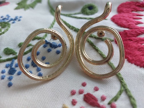 Tribal earrings spiral gold unique circle spiritual Glastonbury pagan - Picture 3 of 12