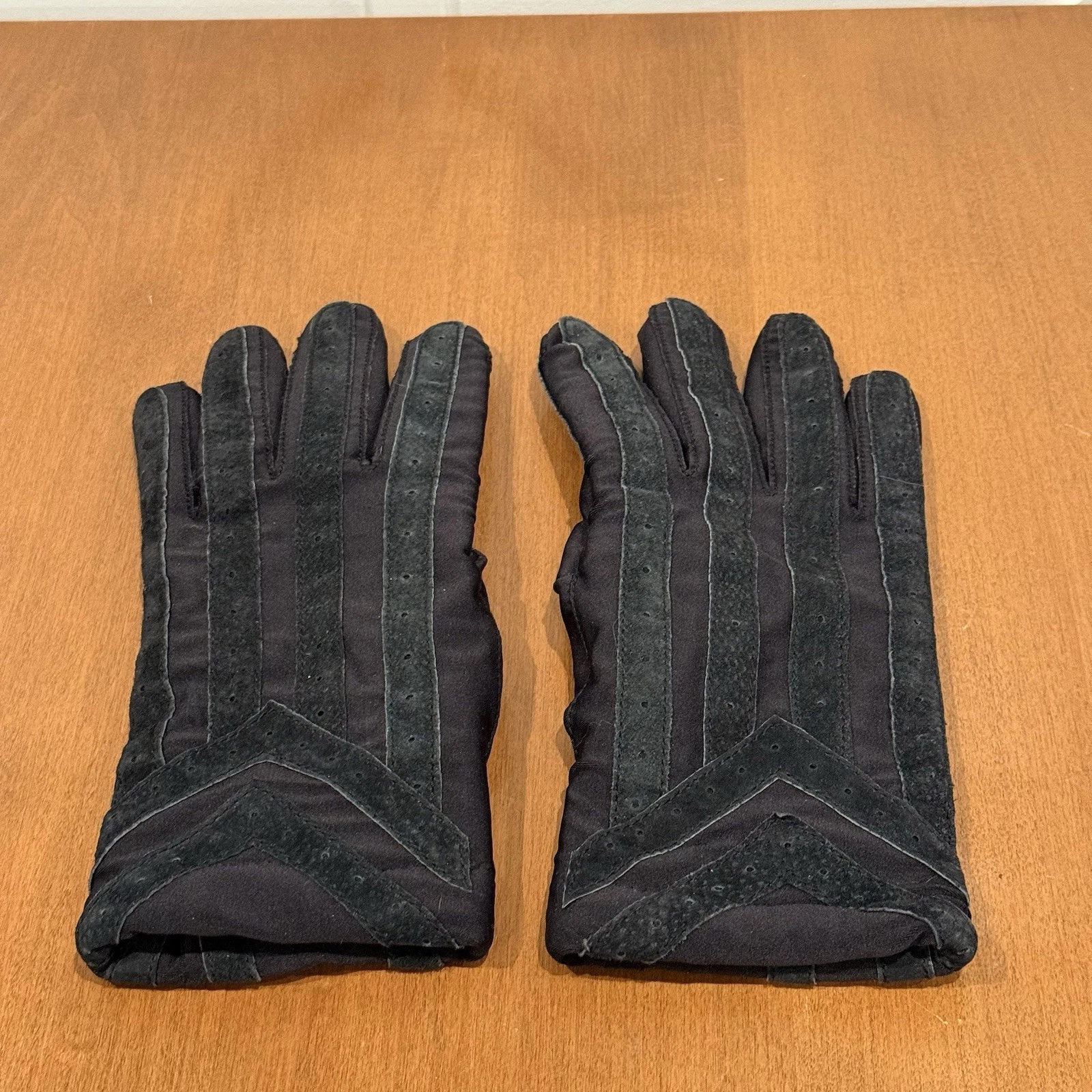 Vintage Isotoner Classic Mens Large Black Chevron Gloves Lined Lycra Leather