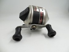 Vintage Zebco 33 Spincast Fishing Reel Made in USA 10lb Line Bait Alert Drag