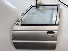 Porte avant et accessoires Mitsubishi PAJERO