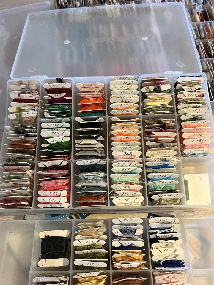 Huge Lot DMC Embroidery Floss Skeins Cross Stitch Thread All Colors READ DESCRIP - Image 4 of 4