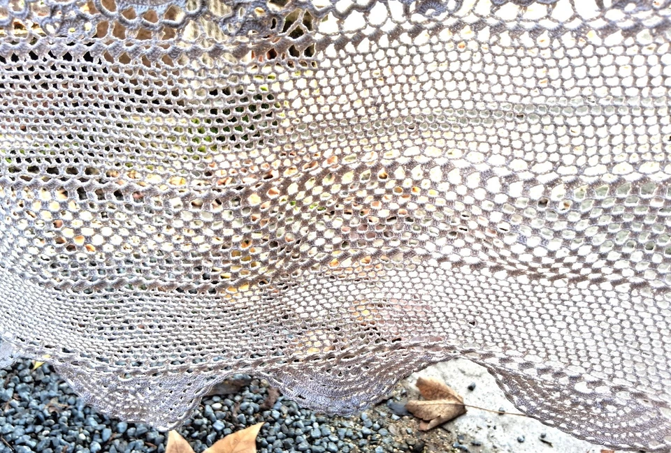 Nappe ancienne fait main crochet - 260 cm x 230 cm - Photo 2/4