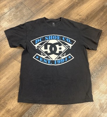 DC Shoe Co Shirt Mens Large Black with White Blue Graphic Logo Short Sleeve Y2K