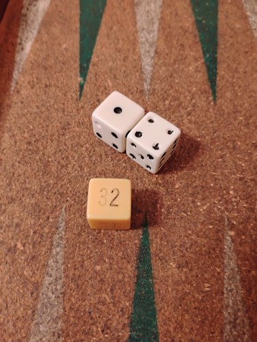 Vintage DRUEKE Blue Chip Game Company Bakelite Backgammon VTG Green & Yellow  - Foto 10 di 24